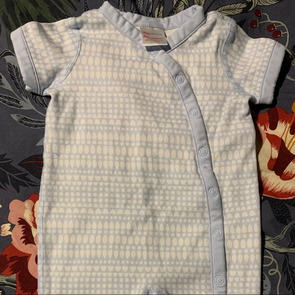 Hanna Andersson onesie with snaps